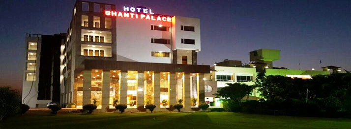 2426/Shanti Clarks Inn Suites - Ujjain 02.jpg